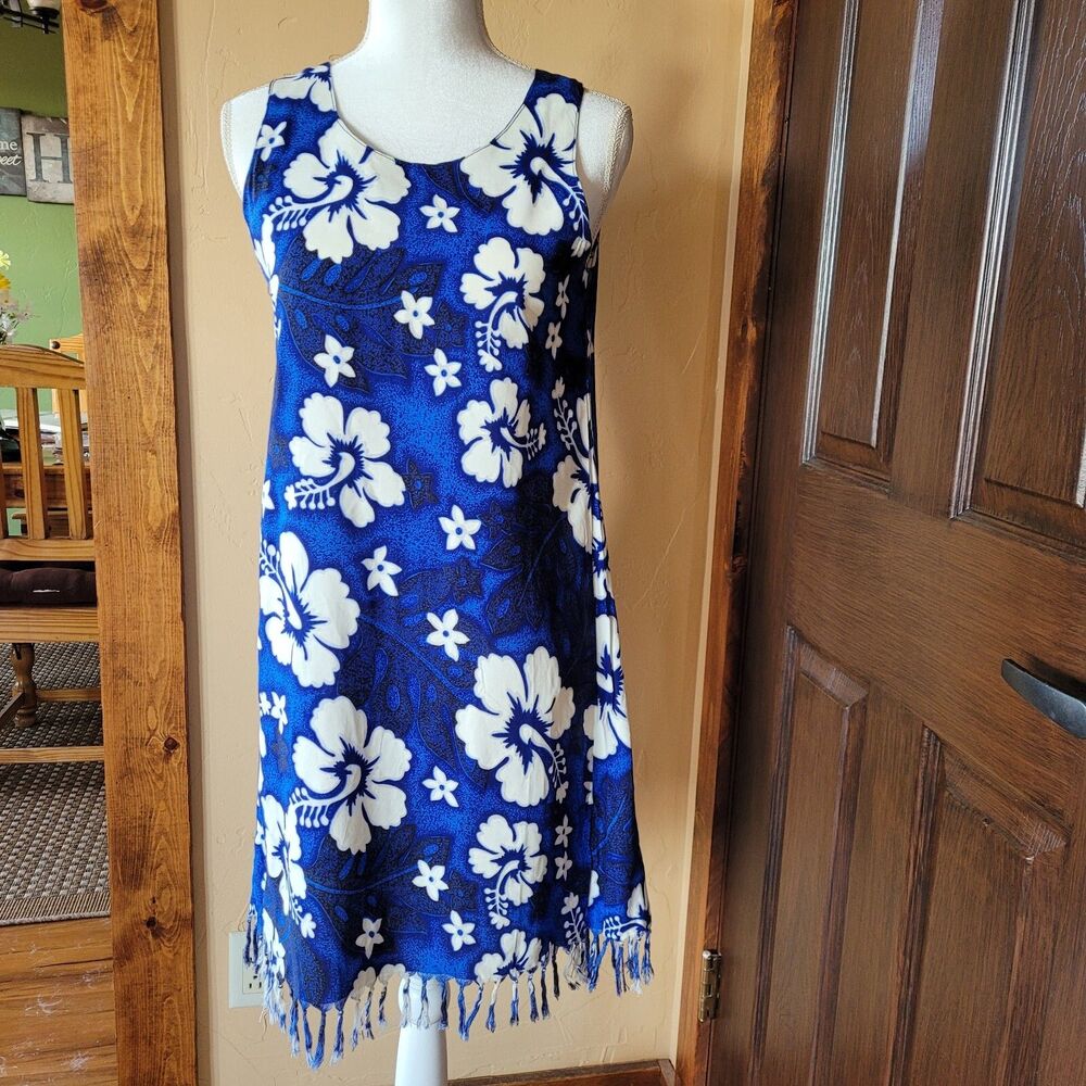 Koko Knot Size S Hibiscus Floral Blue Hawaiian Print Fringe Hem Rayon Dress